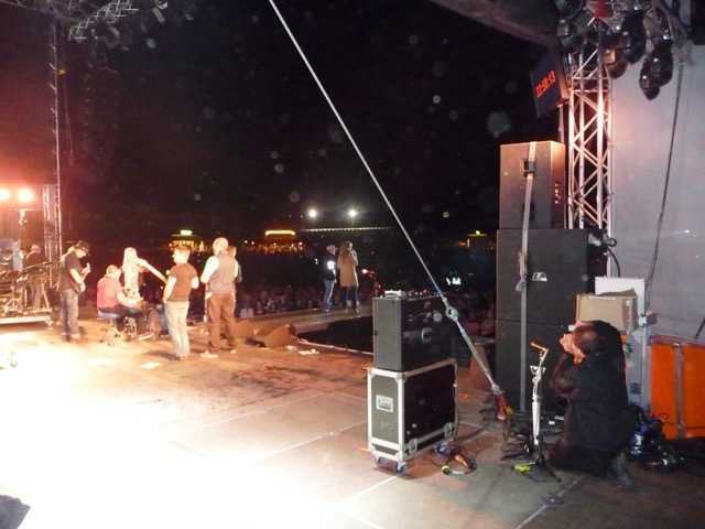 Loading Image